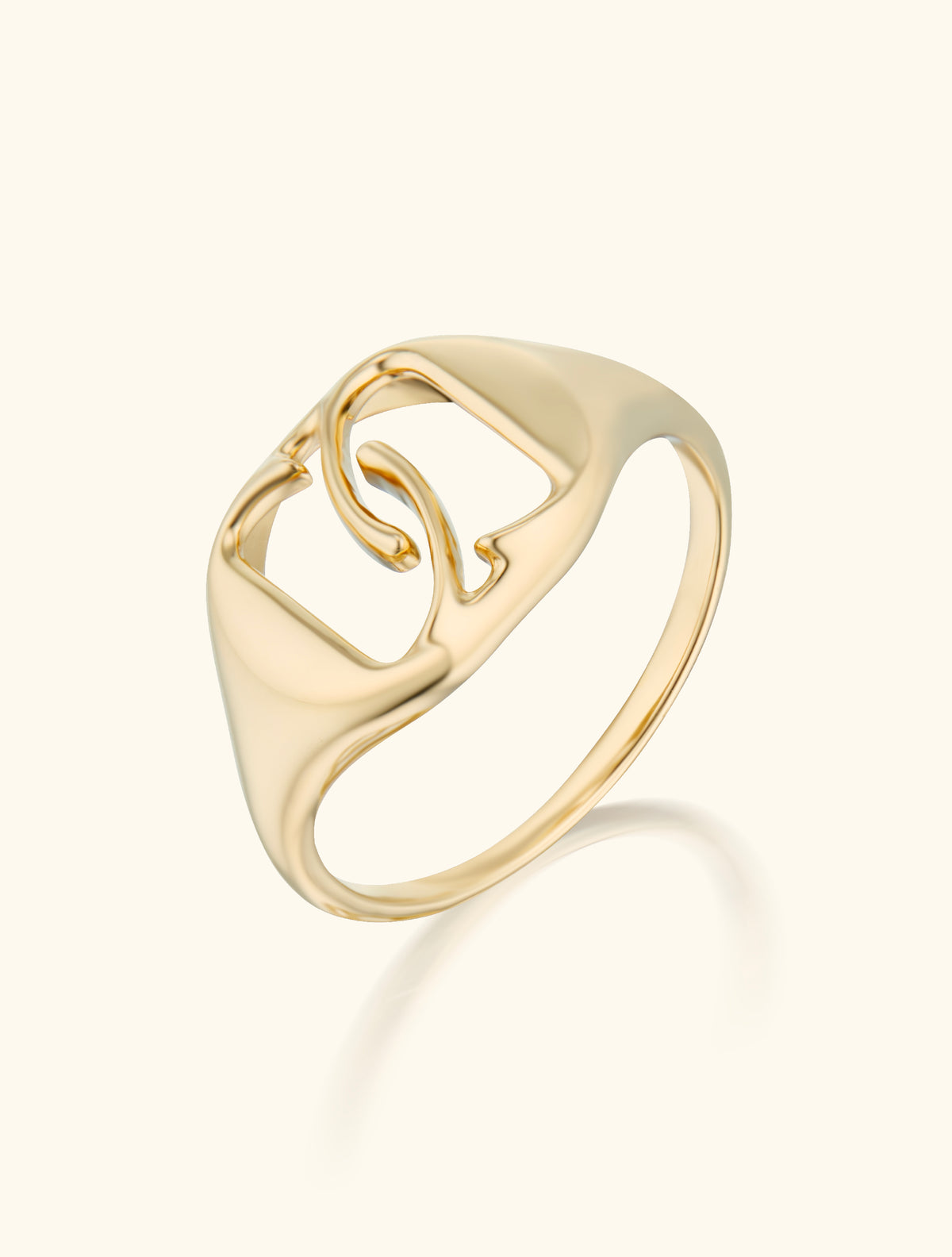 Crest Ring