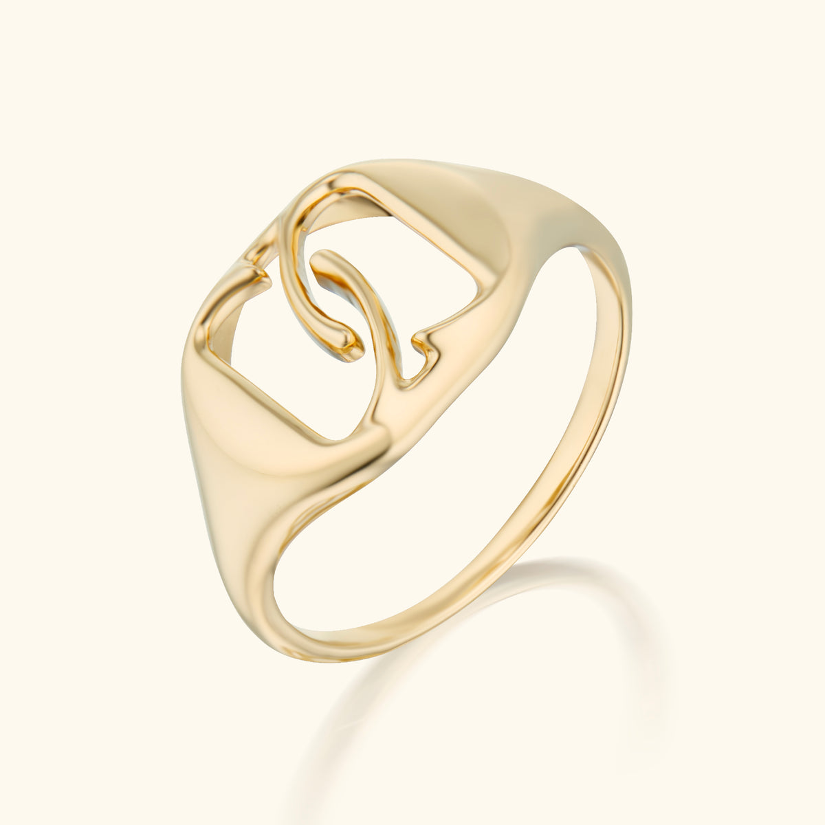 Crest Ring