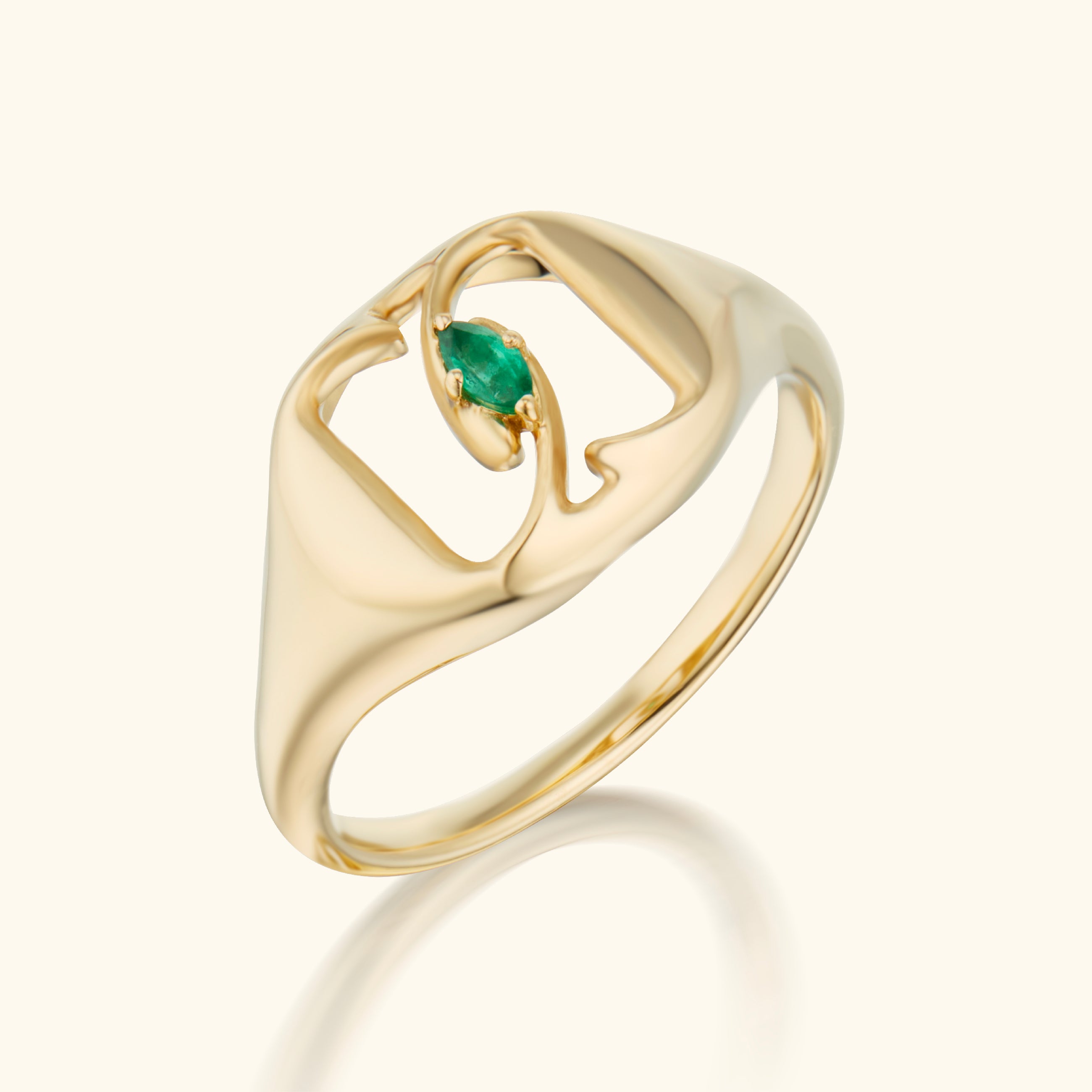 Crest Ring, Emerald