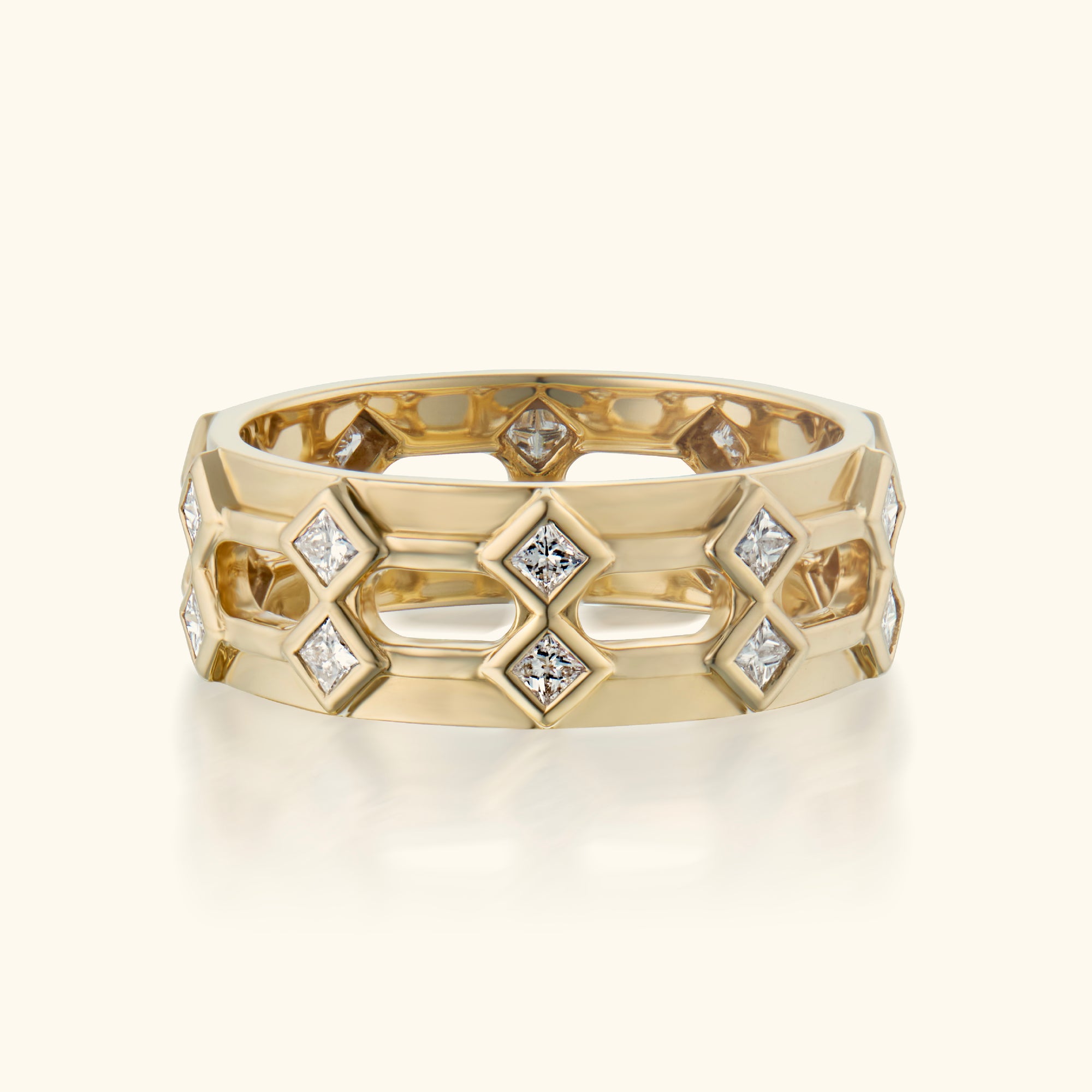 Margot Ring, Diamond