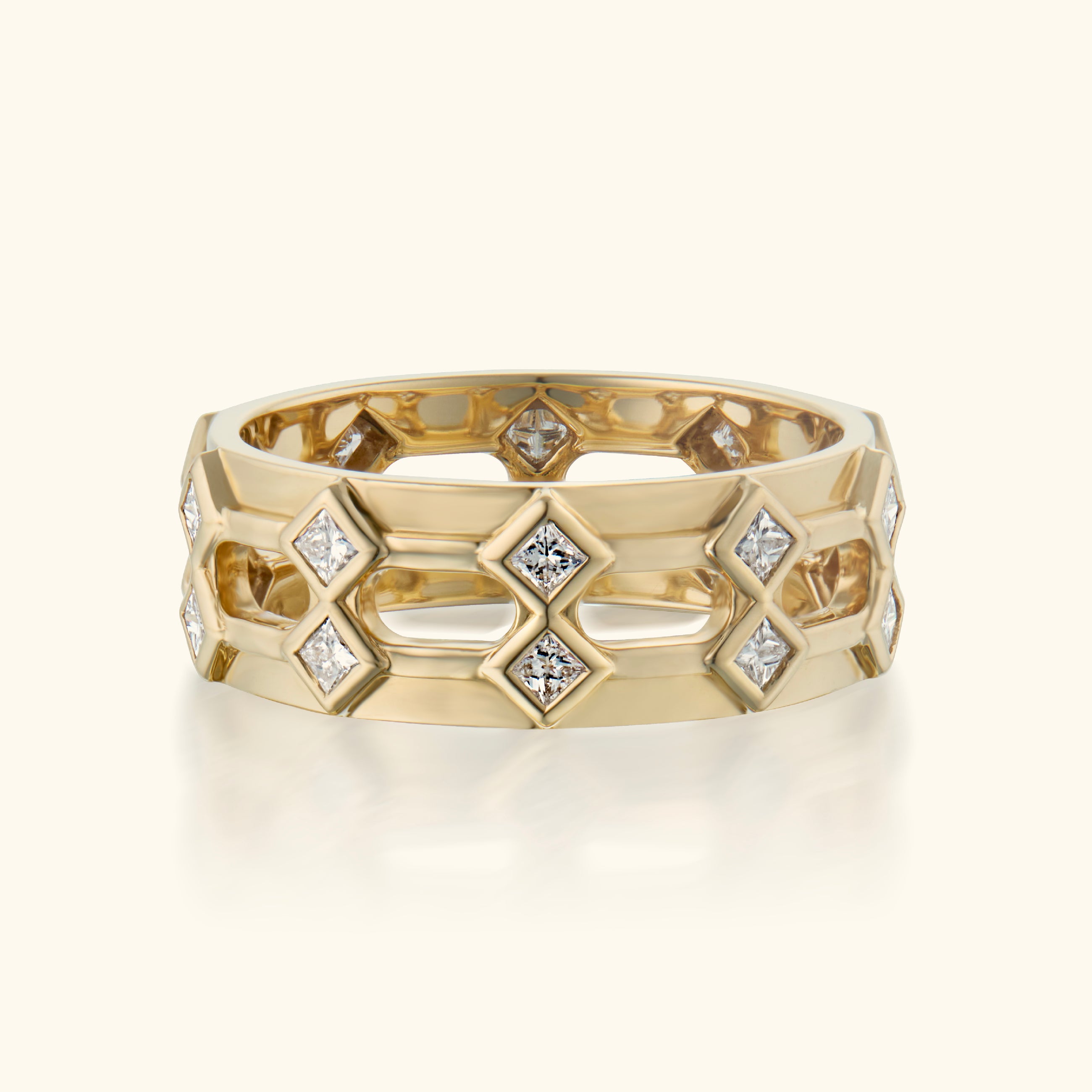 Margot Ring, Diamond